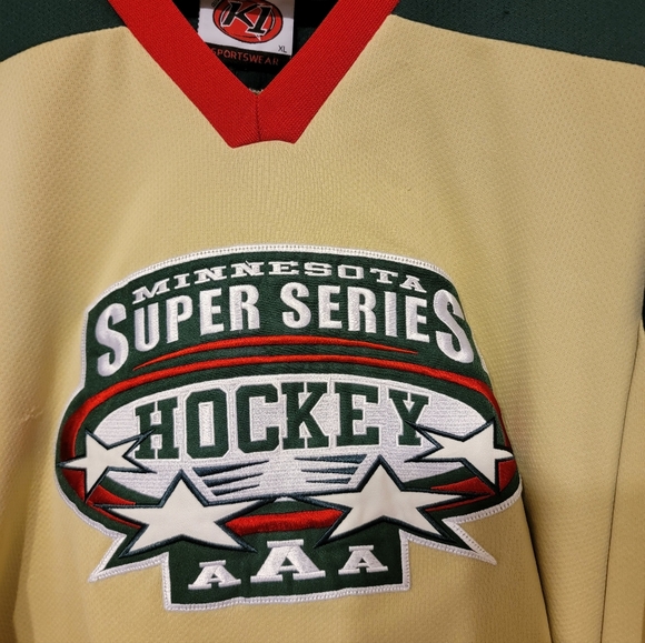 Super Series Hockey Jersey - Green and Red With Matching Hockey Socks - Picture 3 of 5